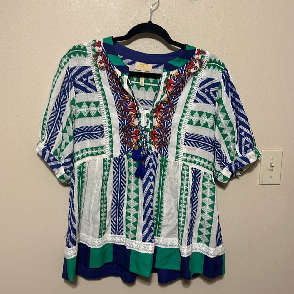 Anthropologie White Top with Blue and Green Geometric Print - Picture 5 of 16